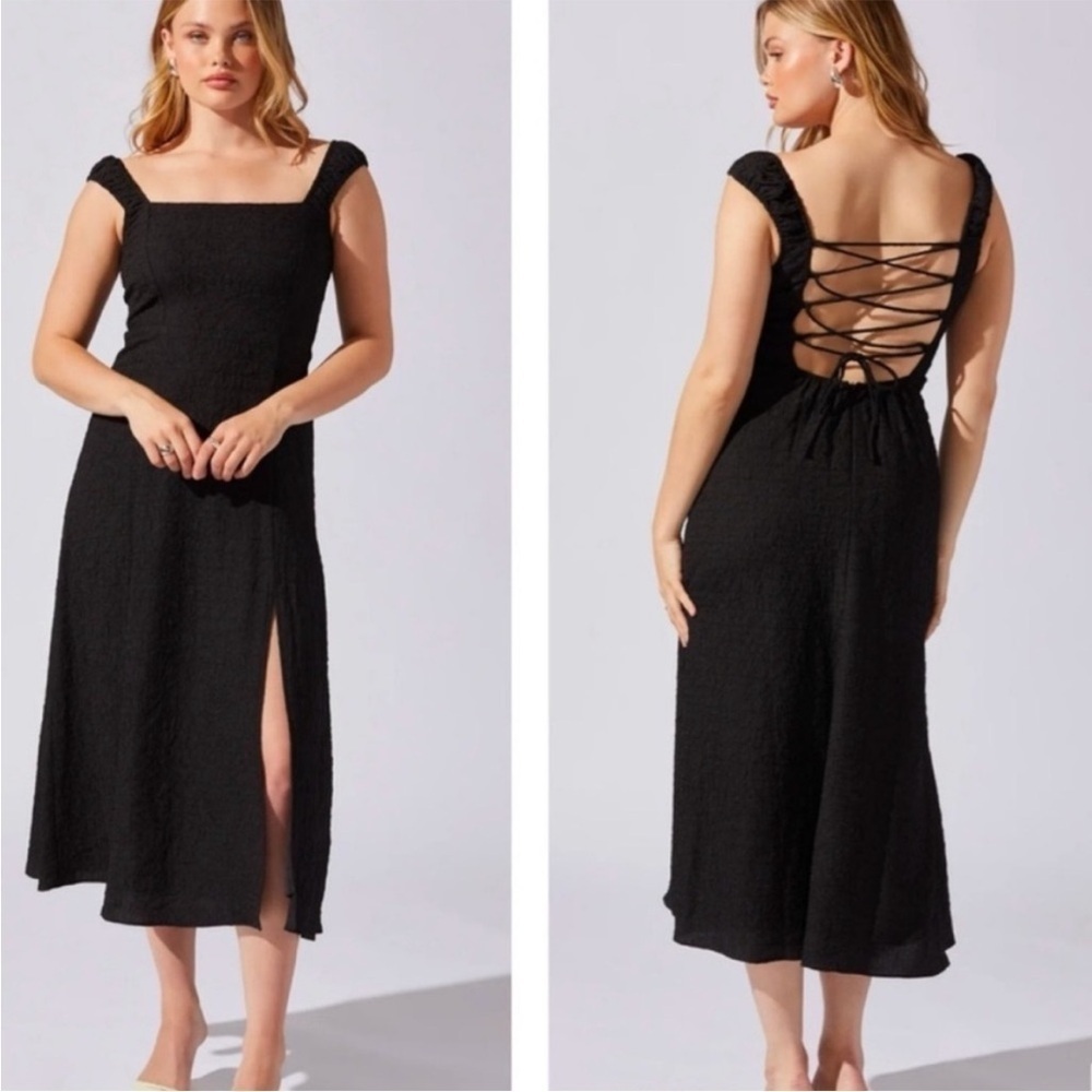 Astr the label black crinkle shoulder midi dress